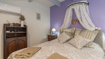 1 habitación, wifi y ropa de cama