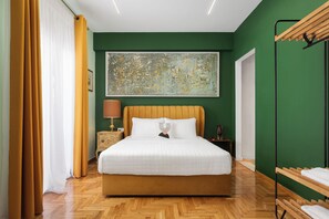 1 bedroom, iron/ironing board, travel cot, free WiFi