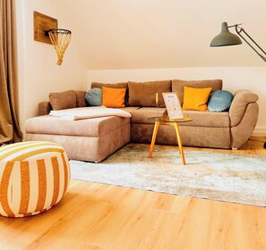 Smart TV - Express vacation apartment - directly on the Fläming Skate & great hiking trails (Jüterbog)