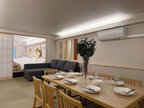 Family Apartment | Iron/ironing board, free WiFi