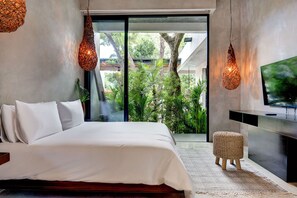 5 soverom, safe på rommet, strykejern/-brett og wi-fi (inkludert)