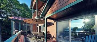 The Lodge at Warner Bay, Lake George Retreat for Up to 20 People