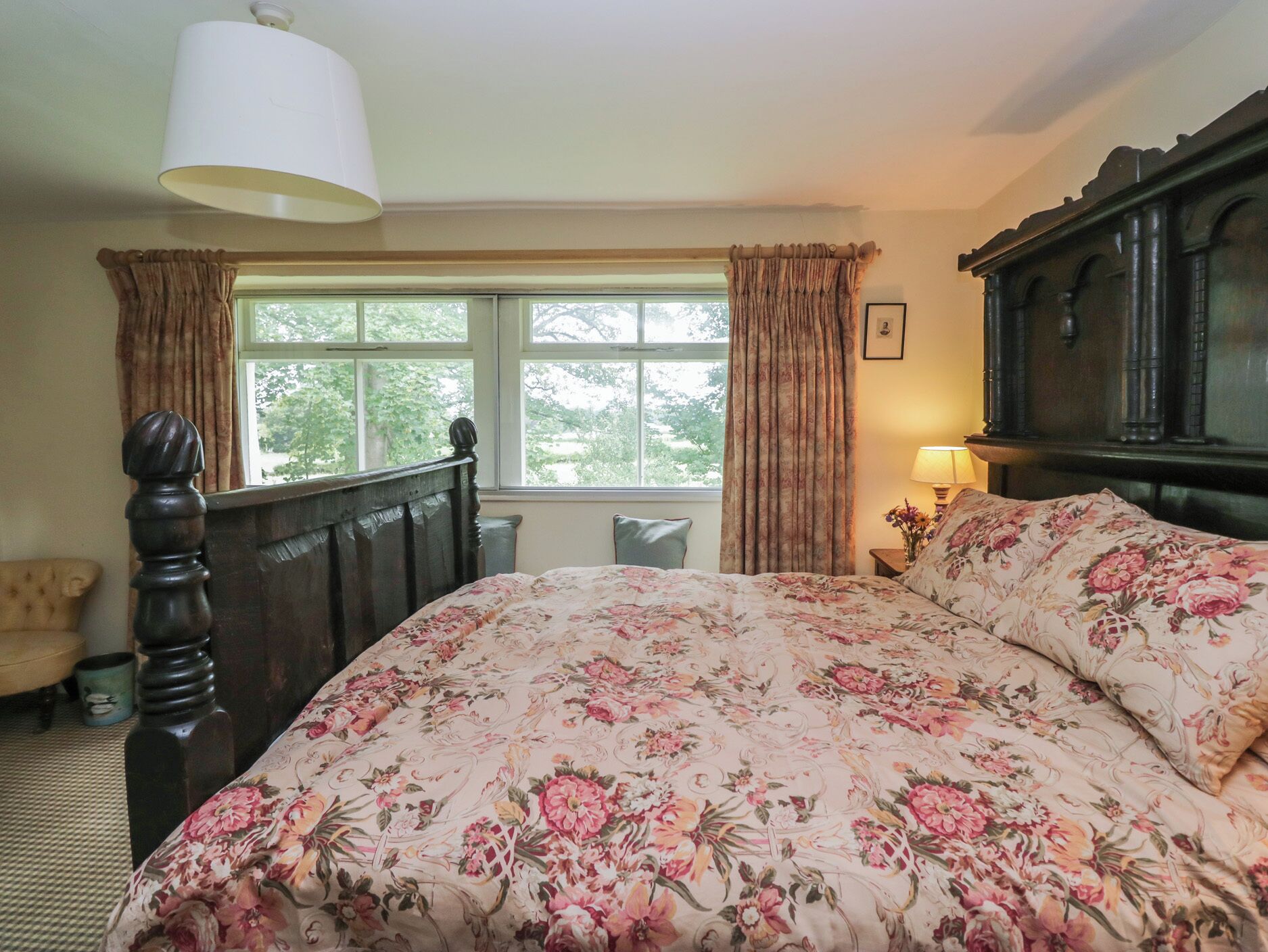 1 bedroom, individually decorated, individually furnished, free WiFi