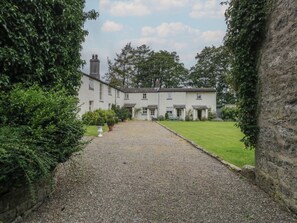 Exterior - The Laundrymaid's Cottage (Grange-over-Sands)