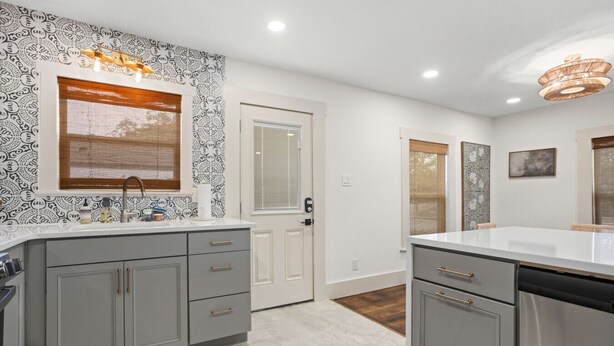 Private kitchen - A great spot to close to downtown, the convention center and the Alamodome! (San Antonio)