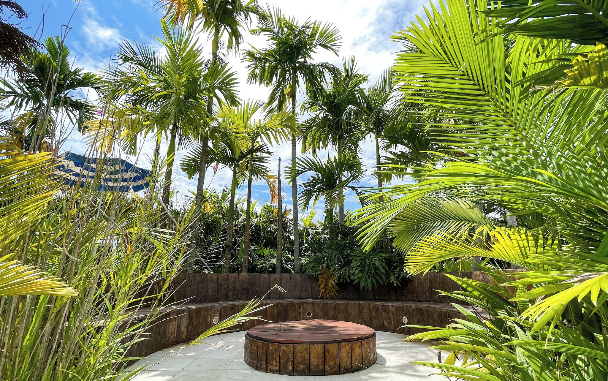 บริเวณภายนอก