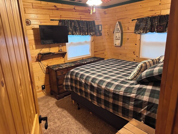 WiFi, bed sheets