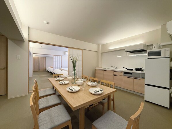 Japanese-style Apartment | Living area | 55-inch Smart TV with cable channels
