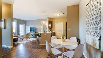 Apartment, Accessible | 2 bedrooms