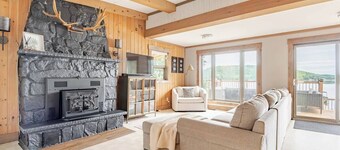 Bois & Bliss 31+ Night Stays (Monthly Rental)