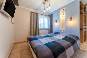 4 Schlafzimmer, Bügeleisen/Bügelbrett, WLAN