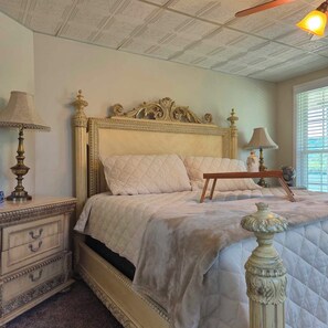 Bügeleisen/Bügelbrett, WLAN, Bettwäsche