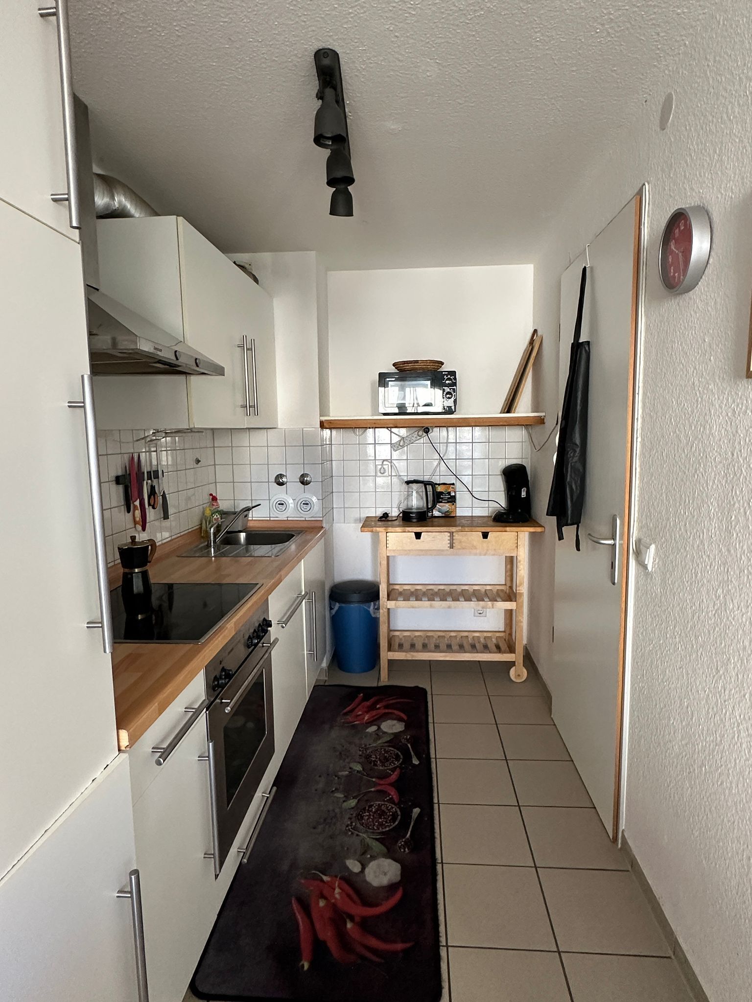 Mikrowelle, Ofen, Herdplatte, Geschirrspüler