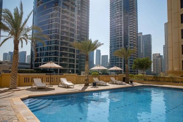 Outdoor pool, a heated pool