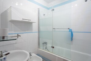 Ducha y toallas