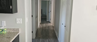 Charming newly built, 3-bedroom house in Wagner with AC