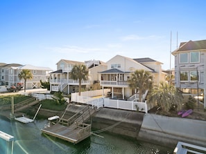 Exterior - Mandolin Wind - Heated Pool, Canal-Front, Walk to Beach, Sleeps 16 (Ocean Isle Beach)