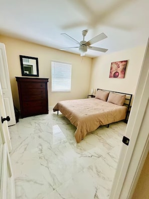 3 bedrooms, WiFi, bed sheets