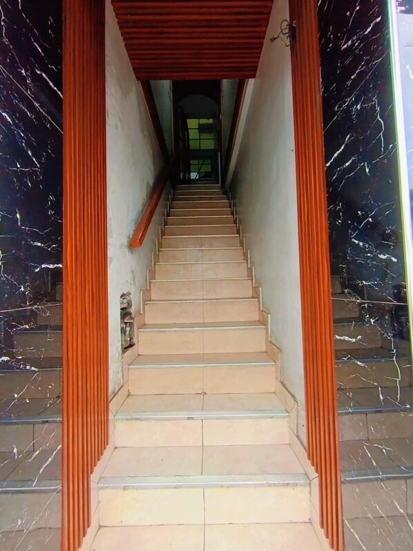 Reception - HOSTAL PARIS M&P 3 (Lima)