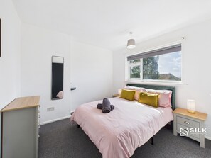 3 chambres, accès au Wi-Fi (inclus)