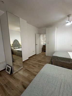 1 Schlafzimmer, Bügeleisen/Bügelbrett, kostenloses WLAN, Bettwäsche