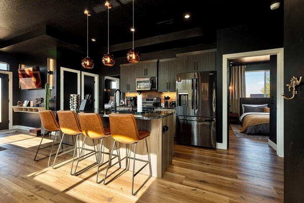 Microwave, oven, stovetop, dishwasher