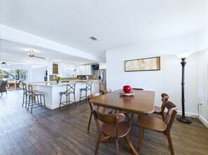 Maison, accessible aux personnes à mobilité réduite | 6 chambres