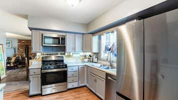 House (4 Bedrooms) | Floor plan