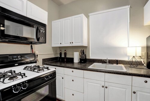 Cozy Studio 1-bedroom apartment in Memphis