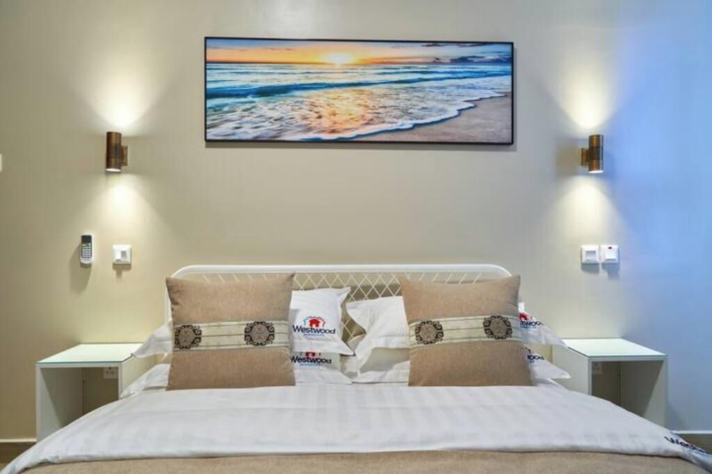 1 camera, accesso a Internet, lenzuola