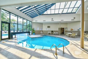 Pool - Escape to OCEAN BREEZE/ 2 BR Condo with Stunning Ocean Front Views (Myrtle Beach)