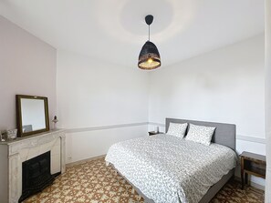 3 habitaciones, wifi gratis, ropa de cama y acceso para silla de ruedas 