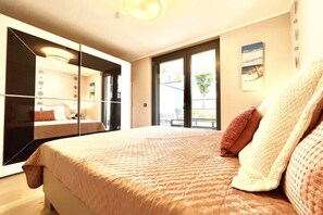 3 bedrooms, WiFi, bed sheets