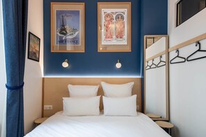 2 عدّة غرف نوم ومكواة/لوح كي وواي فاي مجانًا وملاءات أسرّة