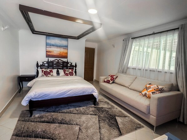 Interior - Stylish 5BR Bungalow with Private Pool near JKIA – Greenpark, Athi River (Athi River)