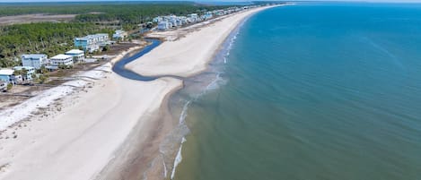 House, Multiple Beds (Papa's Palmetto Place) | Beach