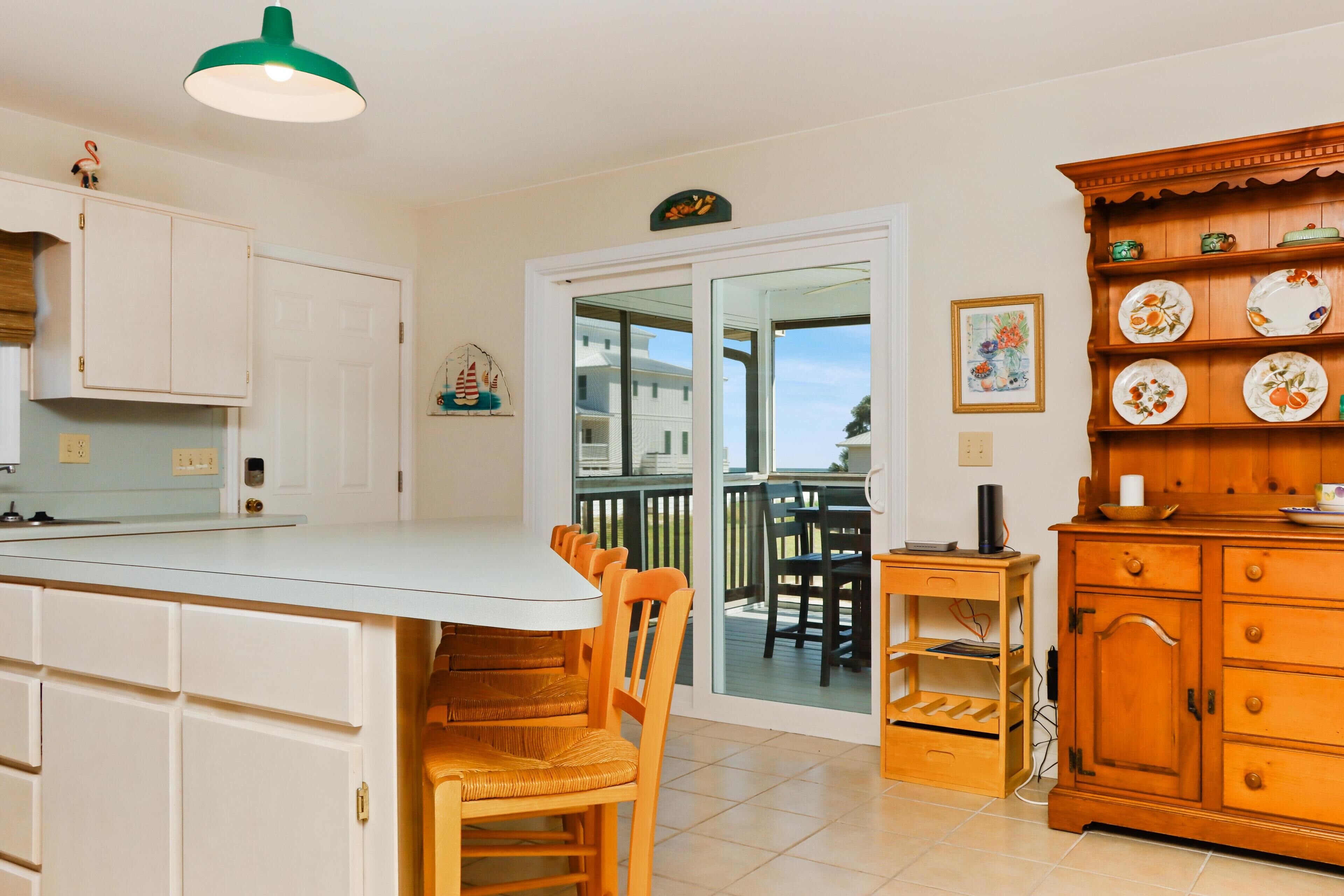 House, Multiple Beds (Papa's Palmetto Place) | Interior