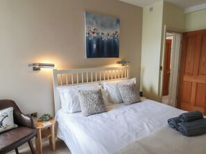 1 bedroom, individually decorated, individually furnished, free WiFi - Jolly Roger (Whitby)