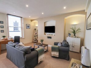 Living area - Jolly Roger (Whitby)