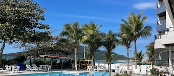 Ingleses Praia Hotel