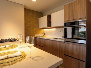 Private kitchen - Spacious and bright 401 (Medellín)