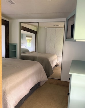 1 chambre, literie fournie