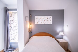3 bedrooms - Maison for 6-8 Guests "Casa Gelsominu", Valinco Gulf – Walk to the Beach (Serra-di-Ferro)