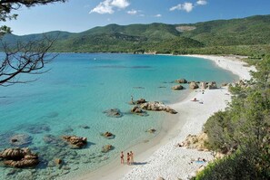 Beach nearby - Maison for 6-8 Guests "Casa Gelsominu", Valinco Gulf – Walk to the Beach (Serra-di-Ferro)