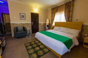 Basic Apartment, Balcony, City View | Desk, laptop workspace, blackout drapes, soundproofing - Lorenzo's Place (Abuja)