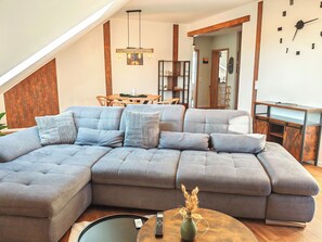 Älytelevisio, kirjoja