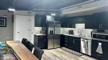 微波爐、焗爐、洗碗機