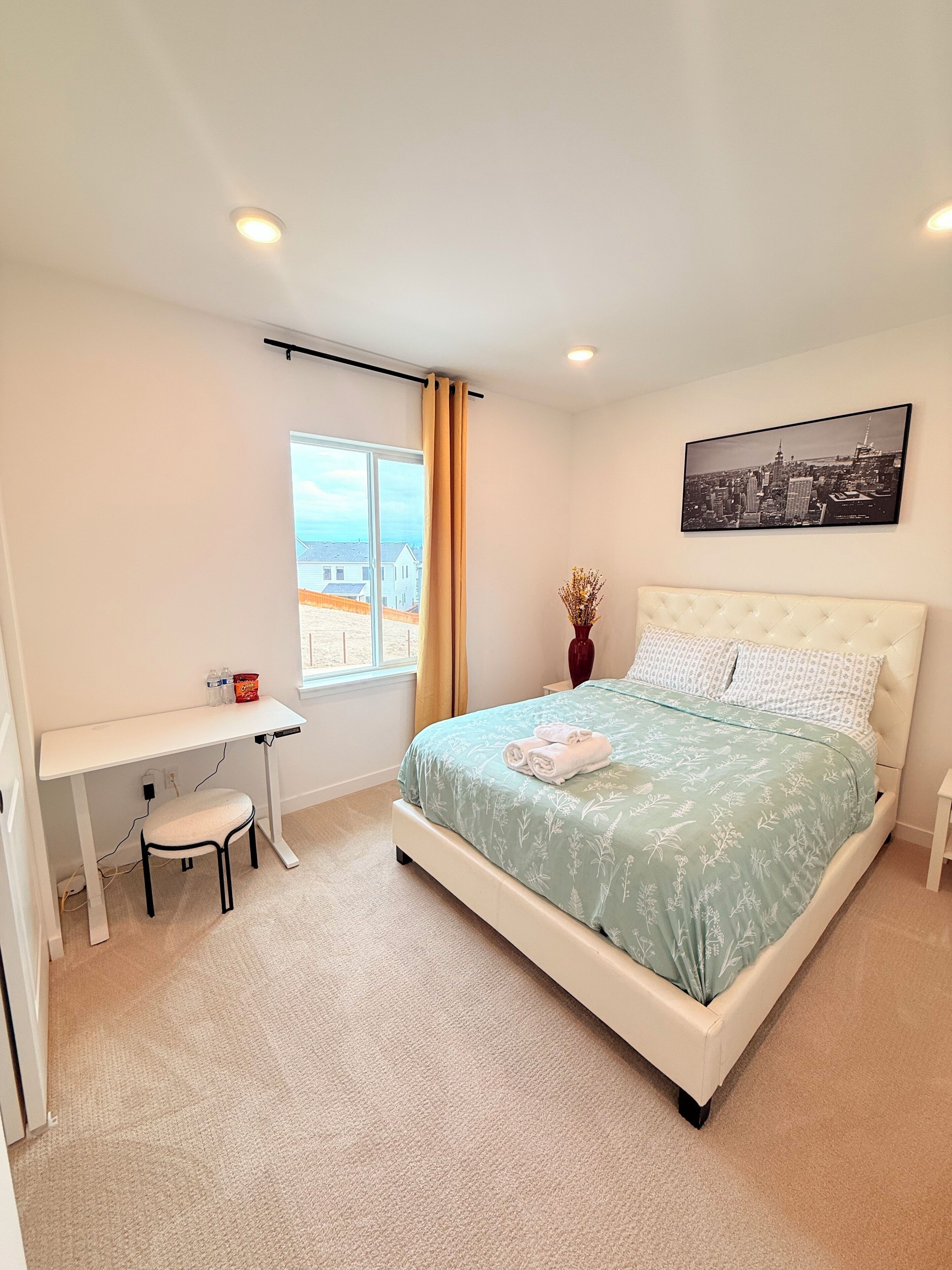 1 chambre, fer et planche à repasser, Wi-Fi, literie fournie