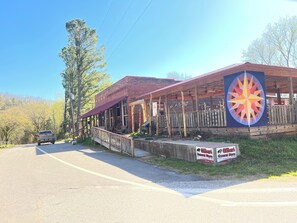 Exterior - Secluded Cabin near Buffalo National River in St Joe-Gilbert area (Saint Joe)
