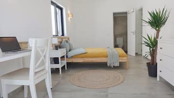 3 chambres, fer et planche à repasser, Wi-Fi, draps fournis